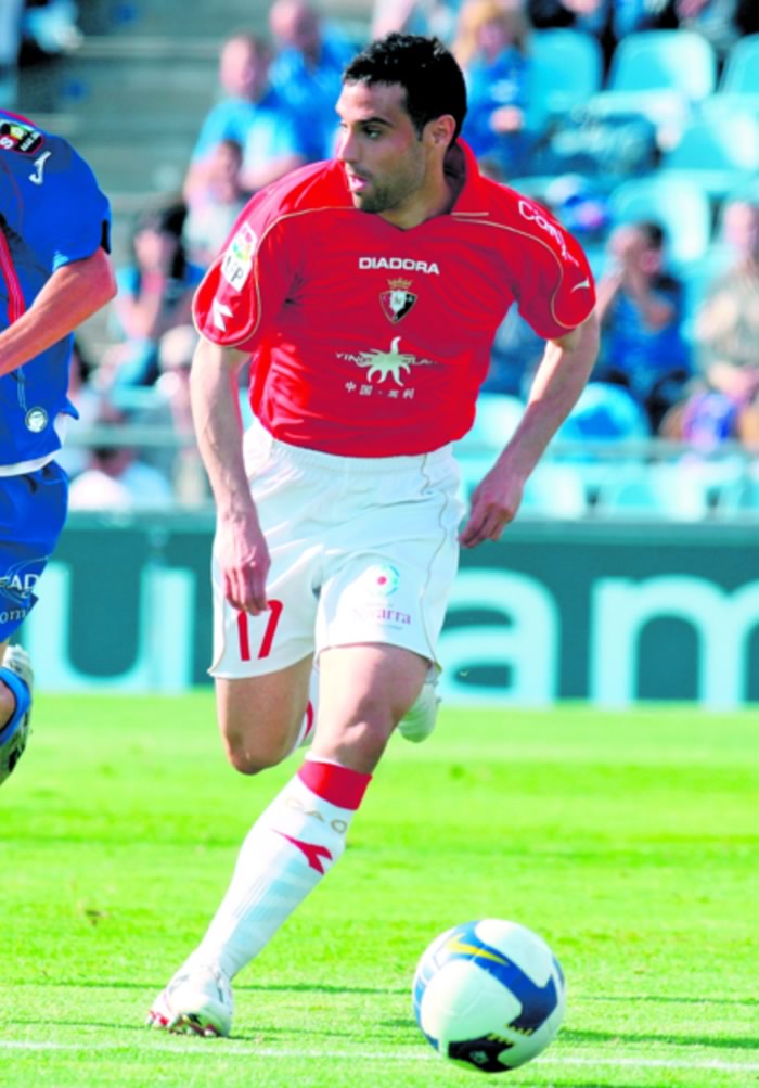Flaño renovó y continuará en Osasuna hasta 2013