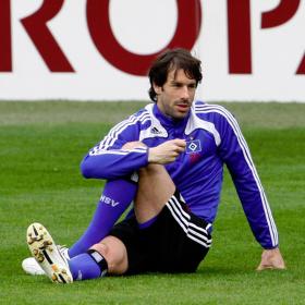 Van Nistelrooy es la esperanza del Hamburgo en Bélgica Van Nistelrooy es la esperanza del Hamburgo en Bélgica