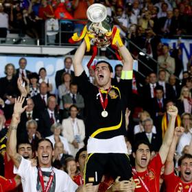 Brasil, Inglaterra e Italia piden partido a España Brasil, Inglaterra e Italia piden partido a España