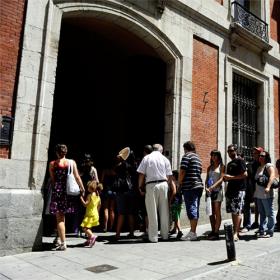 Colas de dos horas y media para ver la Copa del Mundo Colas de dos horas y media para ver la Copa del Mundo