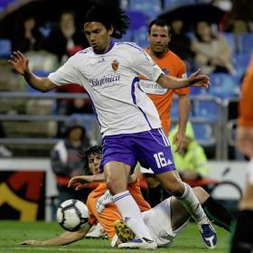 Abel Aguilar firmará hoy por cuatro temporadas Abel Aguilar firmará hoy por cuatro temporadas