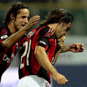 Pirlo sitúa al Milán como líder provisional Pirlo sitúa al Milán como líder provisional