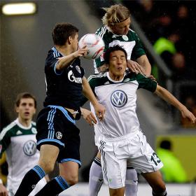 El Schalke 04 abandona los puestos de descenso directo El Schalke 04 abandona los puestos de descenso directo