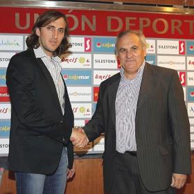 Luis Zubeldía no podrá entrenar a la UD Almería Luis Zubeldía no podrá entrenar a la UD Almería