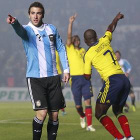 Higuaín, mucho remate y movilidad Higuaín, mucho remate y movilidad