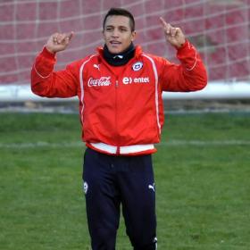 Guardiola tiene su primer fichaje: Alexis ya es culé Guardiola tiene su primer fichaje: Alexis ya es culé