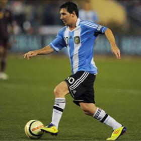 Di María e Higuaín deciden asistidos por Leo Messi Di María e Higuaín deciden asistidos por Leo Messi