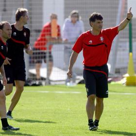 Mendilibar: "Es difícil que el Barça no gane el partido" Mendilibar: "Es difícil que el Barça no gane el partido"