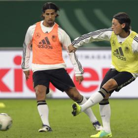 Özil será el líder de Alemania en su cita clásica con Holanda Özil será el líder de Alemania en su cita clásica con Holanda