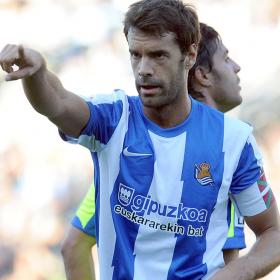 Xabi Prieto renueva hasta 2017: 'Quiero retirarme aquí' Xabi Prieto renueva hasta 2017: 'Quiero retirarme aquí'