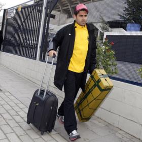 Aganzo se vuelve a lesionar y acelera el fichaje de un ariete Aganzo se vuelve a lesionar y acelera el fichaje de un ariete