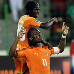 Drogba despierta de su sueño a Guinea Ecuatorial Drogba despierta de su sueño a Guinea Ecuatorial