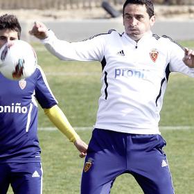 Jiménez: "No arrastraremos la camiseta por el campo" Jiménez: "No arrastraremos la camiseta por el campo"