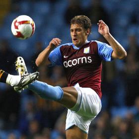 Petrov, capitán del Aston Villa, sufre 'leucemia aguda' Petrov, capitán del Aston Villa, sufre 'leucemia aguda'