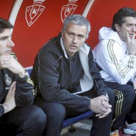 Mourinho: "El gol que hizo Benzema fue de otro mundo" Mourinho: "El gol que hizo Benzema fue de otro mundo"