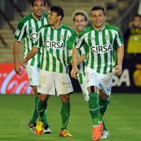 El Betis se despega de la quema El Betis se despega de la quema