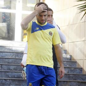 Rossi revive su infierno y recae del cruzado Rossi revive su infierno y recae del cruzado