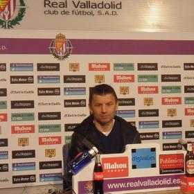 Djukic: "Me extraña que no pongan el partido el 6 de junio" Djukic: "Me extraña que no pongan el partido el 6 de junio"