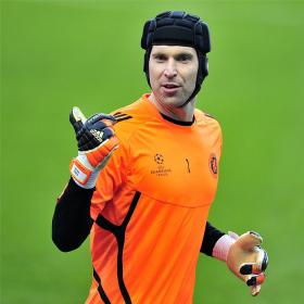 Cech: "Nos reunimos con Mou para ganar al Barça" Cech: "Nos reunimos con Mou para ganar al Barça"