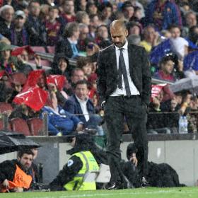 Guardiola es ya un Quijote al que todo le da vueltas Guardiola es ya un Quijote al que todo le da vueltas