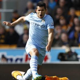 El United empata y el City le mete más presión El United empata y el City le mete más presión