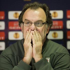 Bielsa alineará a Ibai por el sancionado De Marcos Bielsa alineará a Ibai por el sancionado De Marcos