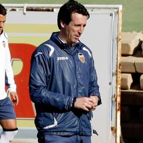 Emery convoca a los 23 disponibles ante el Atlético Emery convoca a los 23 disponibles ante el Atlético