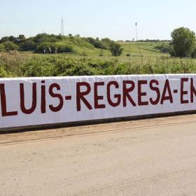 Pancartas contra Luis Enrique de los 'tifosi' Pancartas contra Luis Enrique de los 'tifosi'