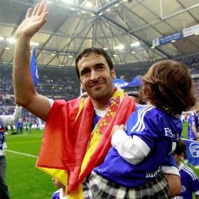 Raúl, en su adiós: "Seré azul y blanco para toda la vida" Raúl, en su adiós: "Seré azul y blanco para toda la vida"