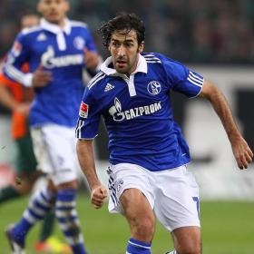 Raúl se despide del Veltins Arena Raúl se despide del Veltins Arena