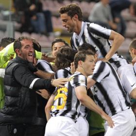 El Inter le da a la Juve su vigesimoctavo título El Inter le da a la Juve su vigesimoctavo título