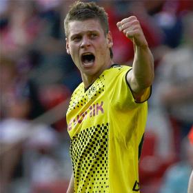 El Dortmund declara intransferible a Piszczek El Dortmund declara intransferible a Piszczek