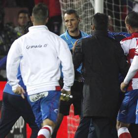 Tres meses de sanción a Benítez por el botellazo Tres meses de sanción a Benítez por el botellazo