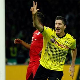 El Dortmund vuelve a reinar al vencer con autoridad El Dortmund vuelve a reinar al vencer con autoridad
