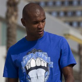 Abidal envía una carta de agradecimiento desde casa Abidal envía una carta de agradecimiento desde casa
