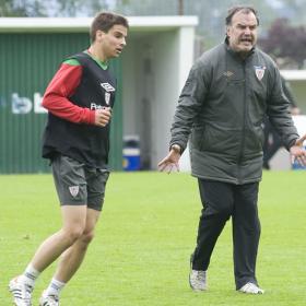 Aumenta la inquietud por el futuro de Bielsa en Bilbao Aumenta la inquietud por el futuro de Bielsa en Bilbao