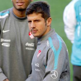 En Turquía ven inminente la contratación de Emre En Turquía ven inminente la contratación de Emre