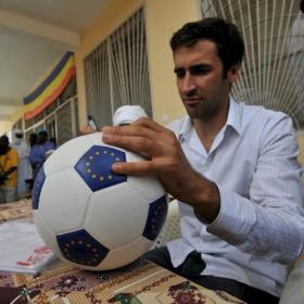 Raúl González: "Quiero ver a España hacer historia" Raúl González: "Quiero ver a España hacer historia"