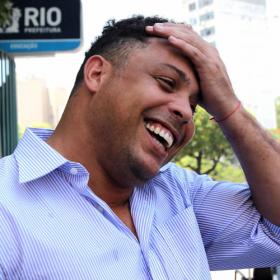 "Neymar tiene que salir para conquistar el mundo" "Neymar tiene que salir para conquistar el mundo"