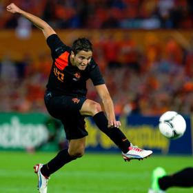 Arsenal, Tottenham y Newcastle, tras Afellay Arsenal, Tottenham y Newcastle, tras Afellay