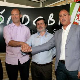 "Sustituyo al mejor entrenador de la categoría este año" "Sustituyo al mejor entrenador de la categoría este año"