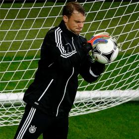 Fichajes.net dice que el Madrid está tras el guardameta Neuer Fichajes.net dice que el Madrid está tras el guardameta Neuer