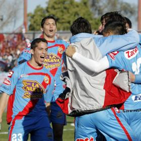 Arsenal gana a Belgrano y logra su primer Clausura Arsenal gana a Belgrano y logra su primer Clausura