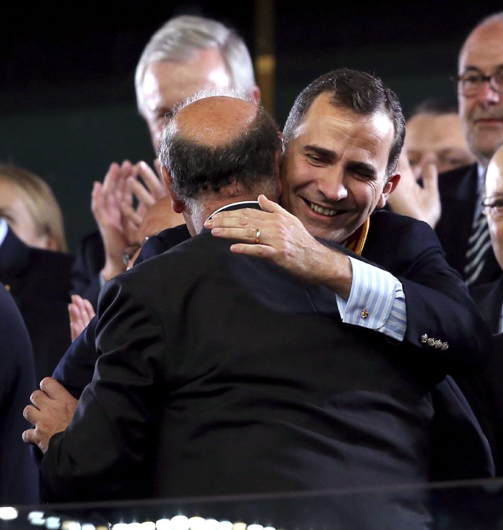 El Príncipe Felipe puso a Del Bosque al teléfono con el Rey