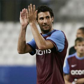 Carlos Cuéllar firma por dos temporadas con el Sunderland Carlos Cuéllar firma por dos temporadas con el Sunderland