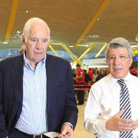 L. Aragonés: "España es una de las más grandes de la historia" L. Aragonés: "España es una de las más grandes de la historia"