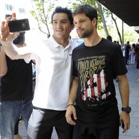Un patrocinio con el Wolfsburgo acerca a Diego al Flamengo Un patrocinio con el Wolfsburgo acerca a Diego al Flamengo