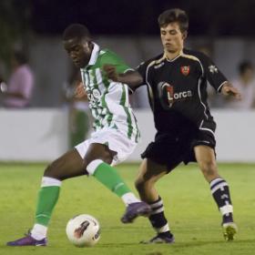 Campbell: "El Betis tiene jugadores para luchar por Europa" Campbell: "El Betis tiene jugadores para luchar por Europa"