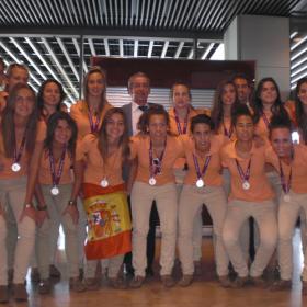 Recibidas con honores de campeonas Recibidas con honores de campeonas