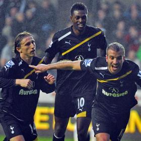Van der Vaart sobre Modric: "Todos quieren ir al Madrid" Van der Vaart sobre Modric: "Todos quieren ir al Madrid"